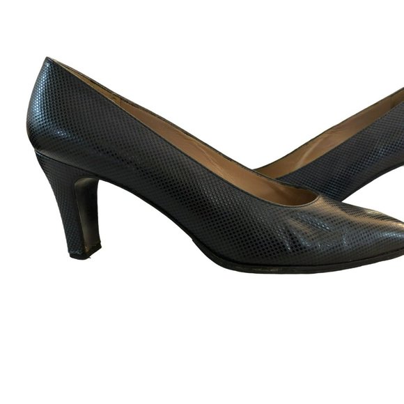 Stuart Weitzman Navy Snakeskin Pattern Women's Leather 3" Heels Size 8 1/2 B - Picture 2 of 10